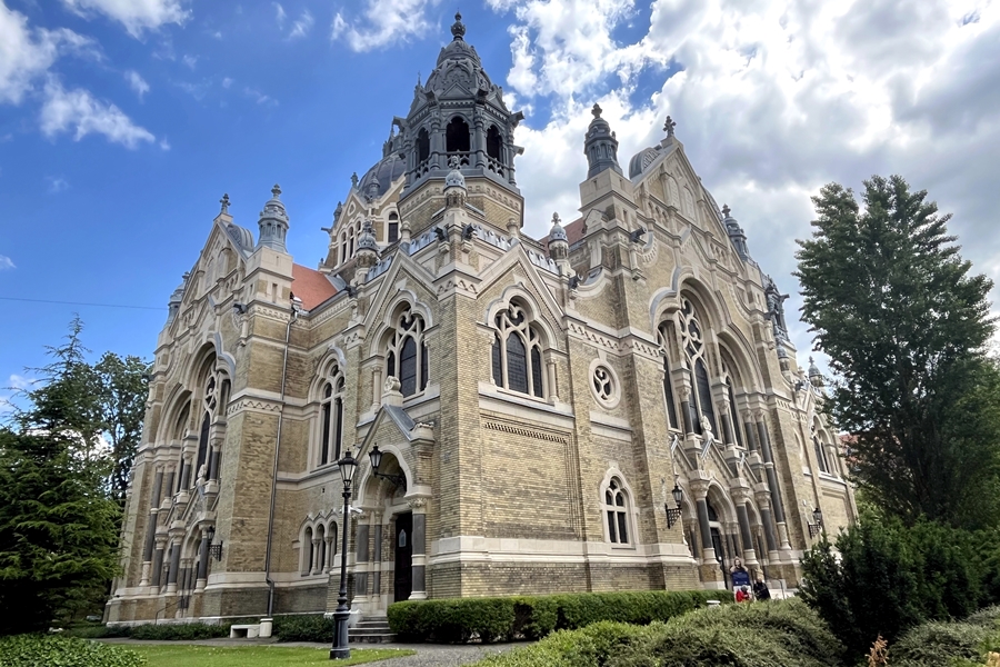 The Szeged Synagogue