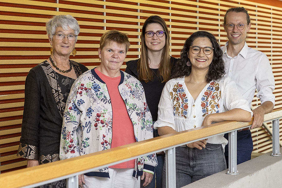 Foto des Teams der Professur Sprachgebrauch und Sprachvergleich