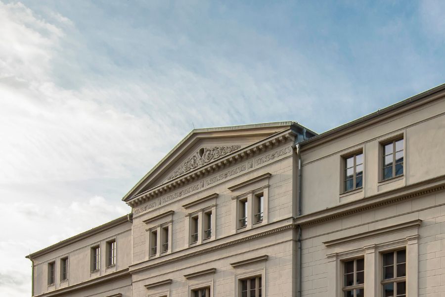 logenhaus-front
