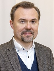 Prof. Dr. Andrii Portnov Prof. Dr. Andrii Portnov